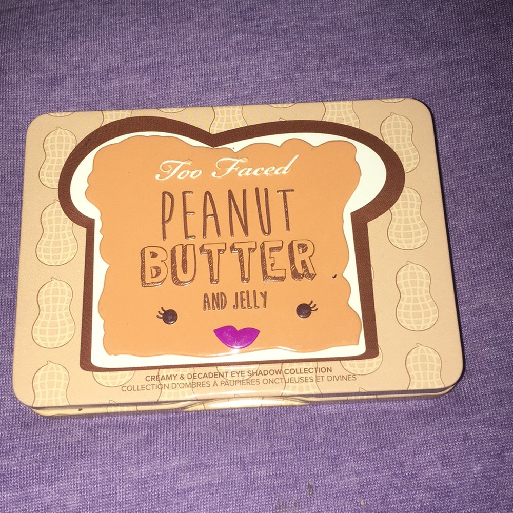 TooFaced Peanut Butter and Jelly Palette